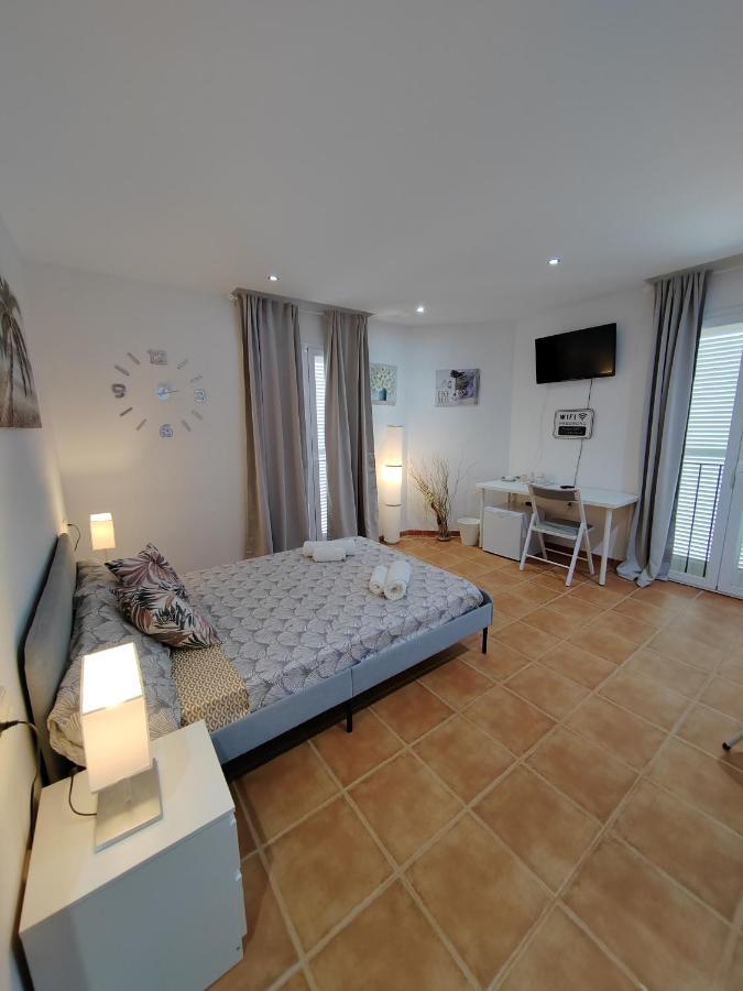 Ses Salines Private Rooms Mallorca Luaran gambar